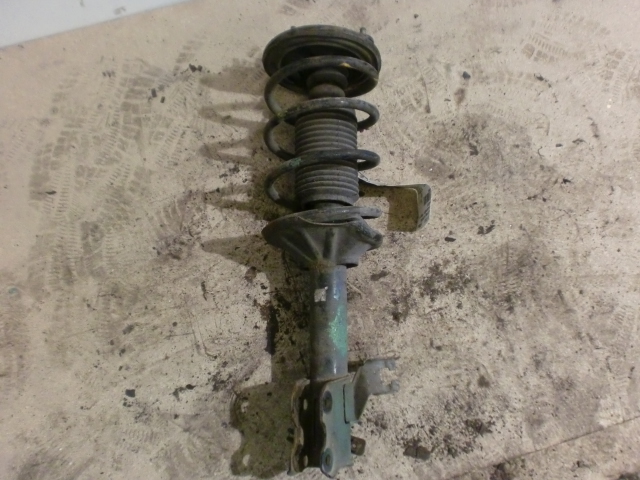 Federbein vorn NISSAN ALMERA I (N15)
