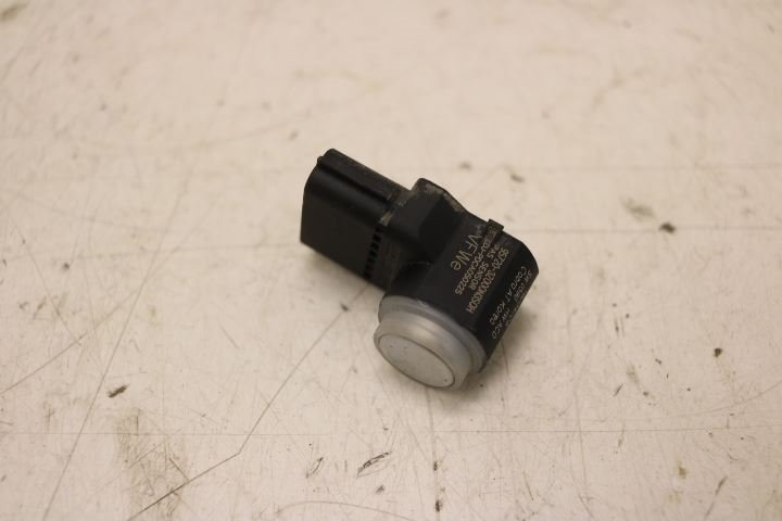 Parkeringssensor bag ABARTH 500C / 595C / 695C (312_)