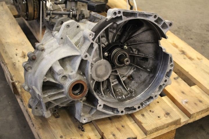 Schaltgetriebe ALFA ROMEO 90 (162_)