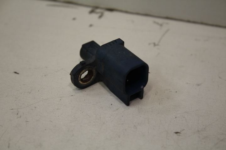 ABS Sensor AUDI 100 Avant (43, C2)