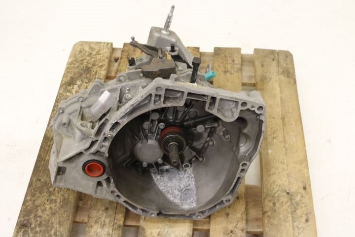 Girkasse manuel VW CADDY Mk II (9K9A)
