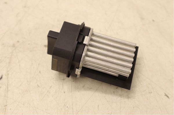 Varmemodstand VOLVO 740 (744)