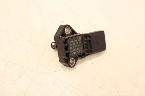 common rail (Injectie) / Verstuiver Brug PEUGEOT 106   (1A, 1C)
