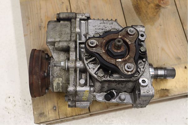 Oś przednia  – mechanizm różnicowy napęd 4x4 AUDI 100 Avant (4A5, C4)
