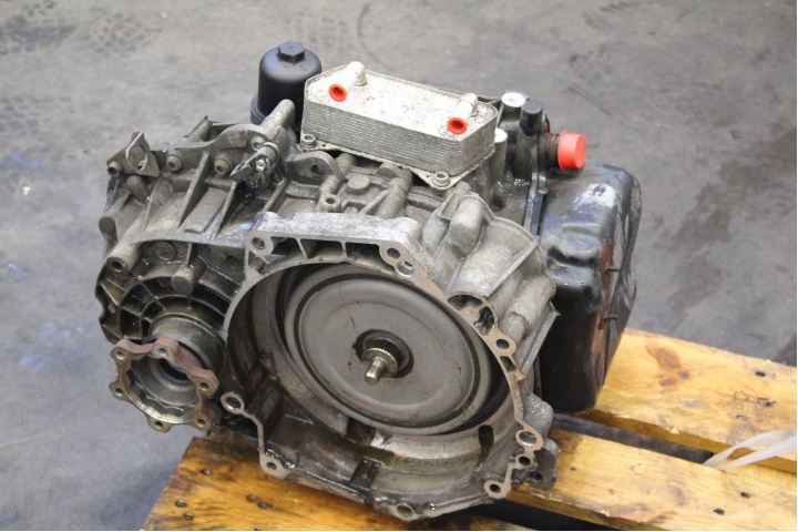 Gearkasse automat AUDI 100 (C1)