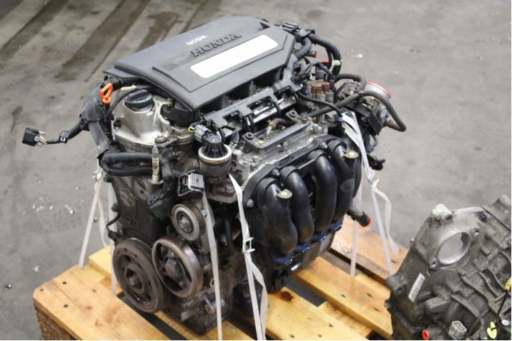 Motor MERCEDES-BENZ 190 (W201)
