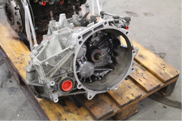 Schaltgetriebe BMW 02 (E10)