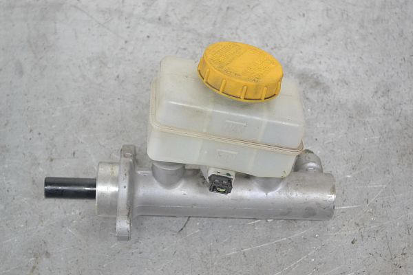 Brake - Master cylinder SUBARU FORESTER (SG_)