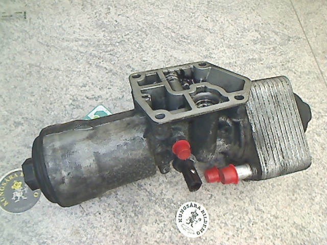 Ölkühler - komponente AUDI A6 Avant (4F5, C6)