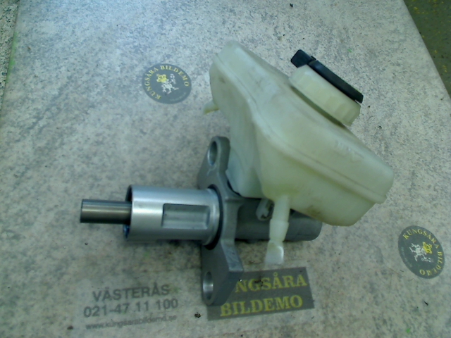 Brake - Master cylinder AUDI A5 (8T3)
