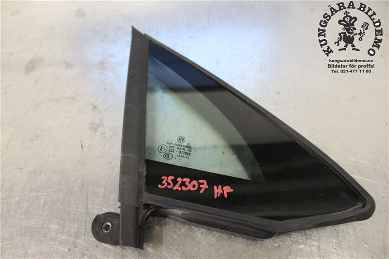 Front vent glass