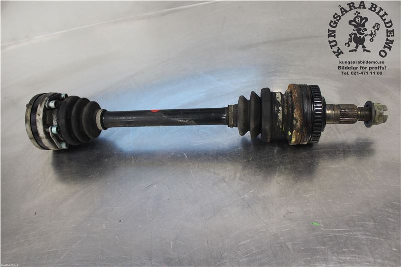 Aandrijfas / Steekas rechts-achter PORSCHE BOXSTER (986)