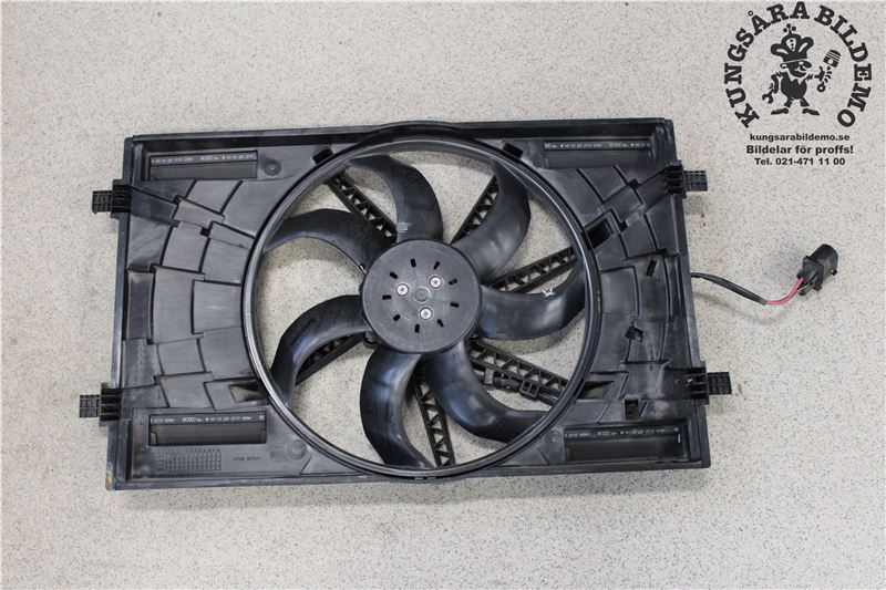 Radiator fan electrical SKODA OCTAVIA III Combi (5E5, 5E6)