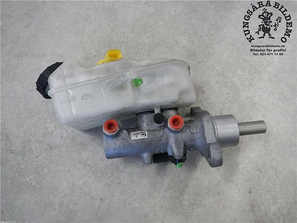 Brake - Master cylinder VW CARAVELLE Mk VI (SGF, SGM, SGN, SHM, SHN)