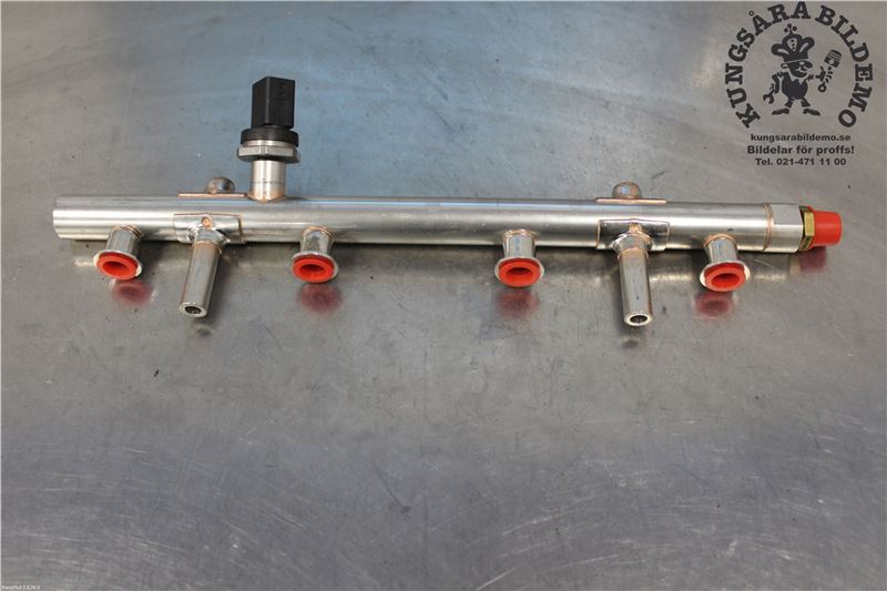 06K133317AB : Düsenrohr und Hochdruckrail - Autoparts24