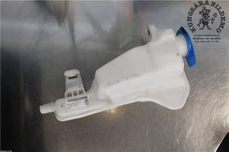 5Q0955453AK : Sprinklerbeholder - Autoparts24