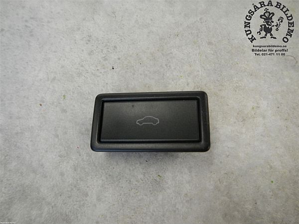 Przełącznik blokady drzwi VW T-ROC (A11)