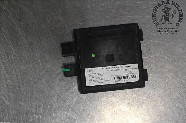 Pdc control unit (park distance control) FORD FOCUS III