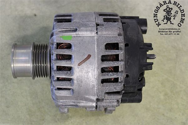 Dynamo / Alternator VW T-ROC Convertible (AC7)