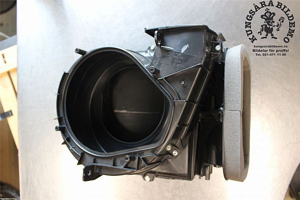 Heating element AUDI R8 Spyder (4S9, 4SR)