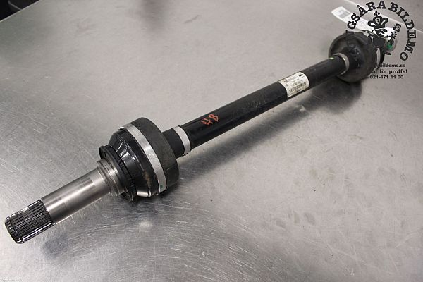 Aandrijfas / Steekas rechts-achter PORSCHE TAYCAN (Y1A)