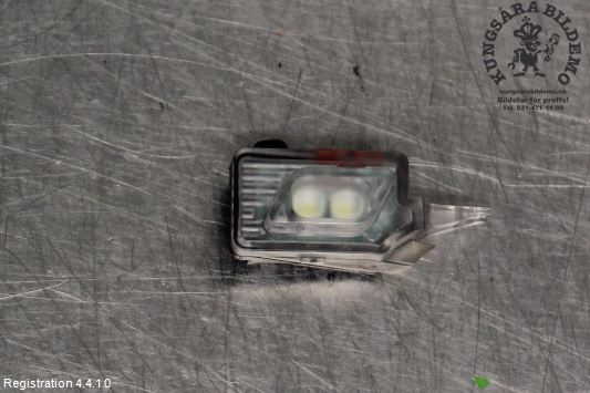 Door handle exterior light