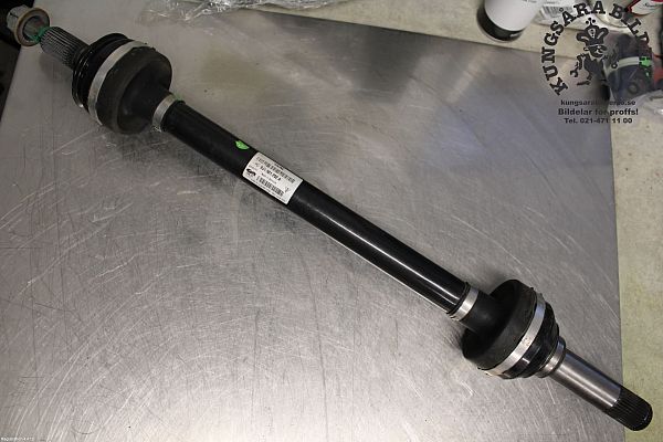 Aandrijfas / Steekas rechts-achter PORSCHE TAYCAN (Y1A)