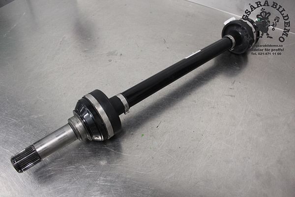 Aandrijfas / Steekas rechts-achter PORSCHE TAYCAN Cross Turismo (Y1B)