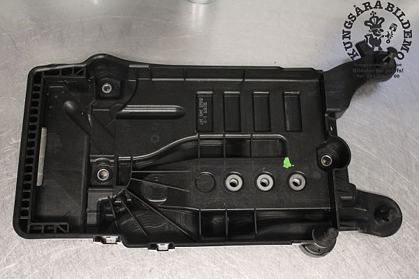 Accubak SKODA KAMIQ (NW4)