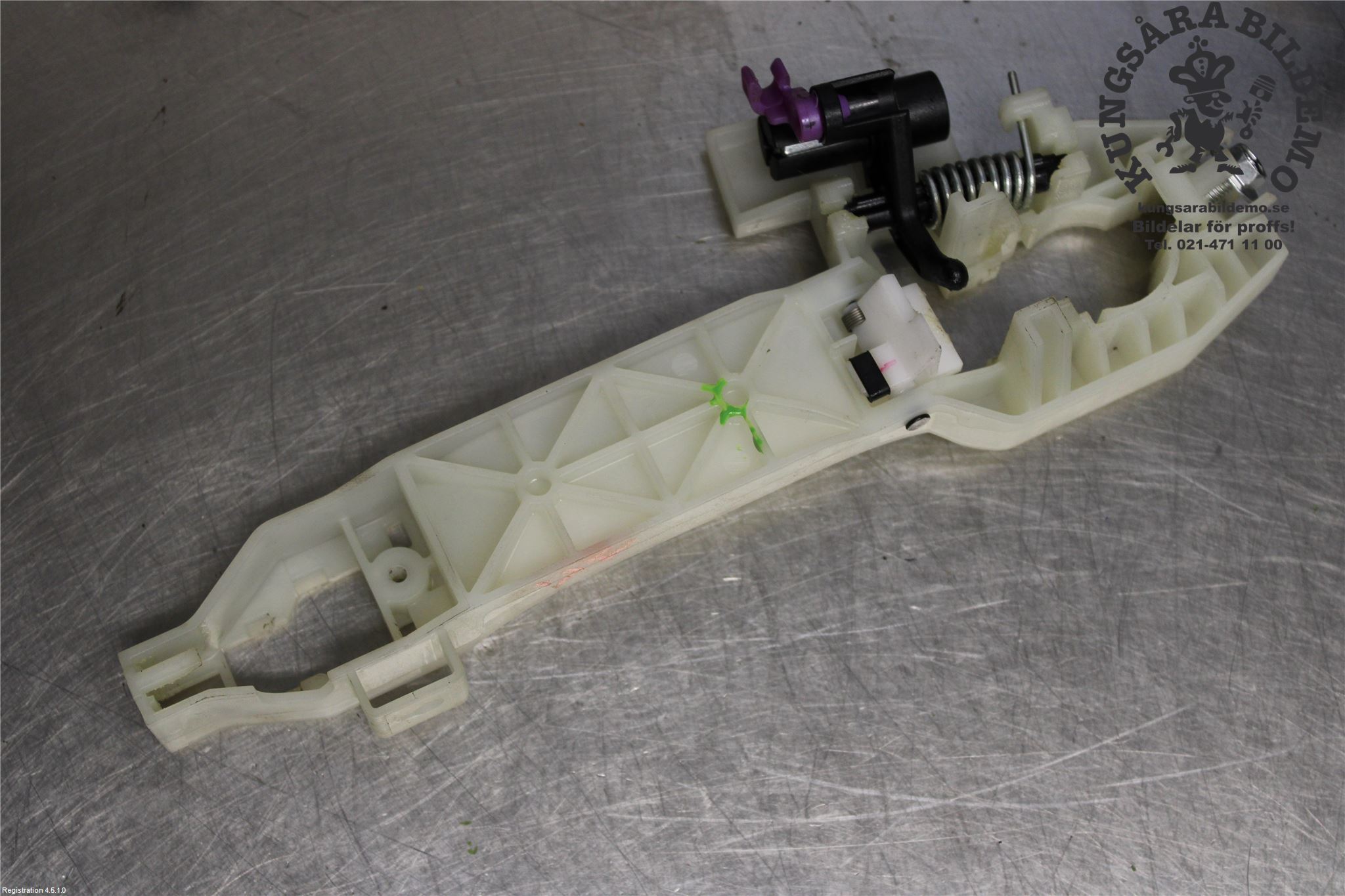 82665D4000 : Handle - exterior - Autoparts24