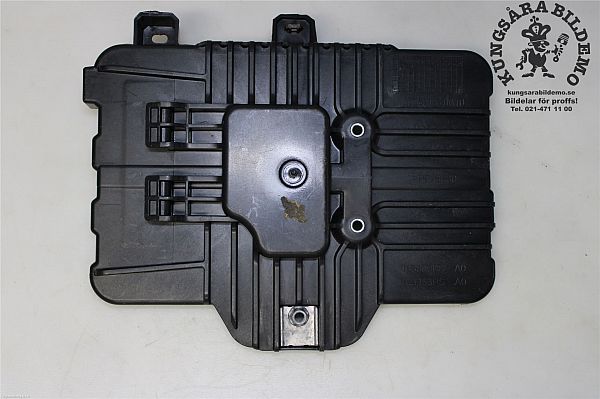 Accubak SUZUKI VITARA (LY)