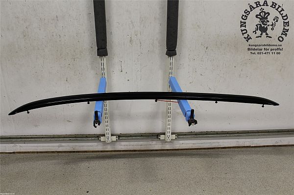 Roof shackle PORSCHE MACAN (95B)