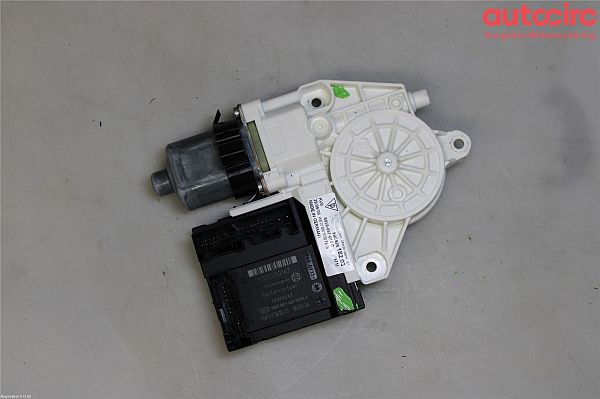 997-624-182-06 : Screen engine - Autoparts24
