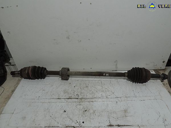 Aandrijfas voor TOYOTA YARIS/VITZ (_P1_)