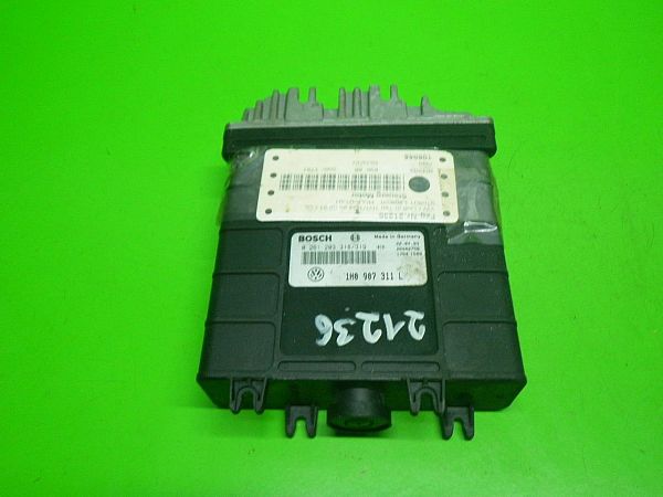 Computer motormanagement VW GOLF Mk III (1H1)
