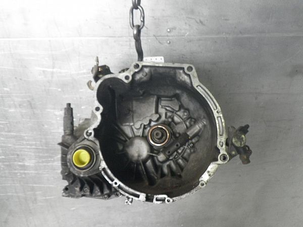 Versnellingsbak handgeschakeld HYUNDAI ACCENT I (X-3)