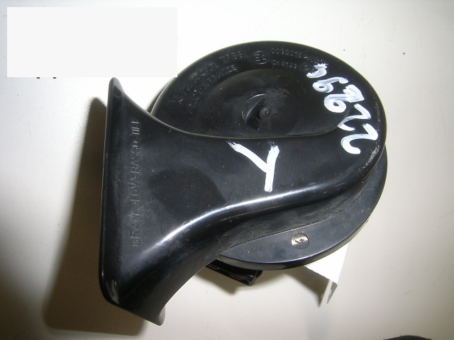 Horn AUDI A3 (8L1)