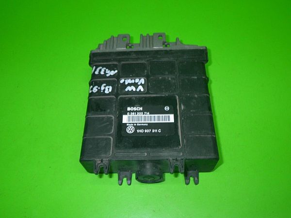 Sterownik wtrysku VW VENTO (1H2)