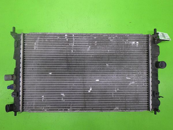 Radiator OPEL VECTRA B Estate (J96)
