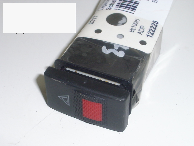Interrupteur de danger AUDI A4 (8D2, B5)