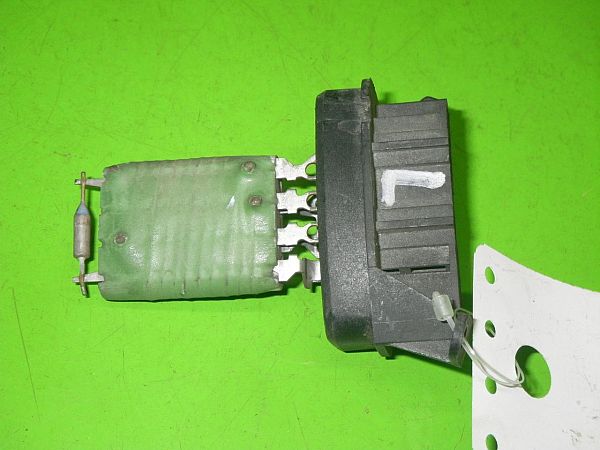 AC control unit VW LT Mk II Van (2DA, 2DD, 2DH)