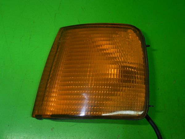clignotant dans aile avant VW PASSAT Estate (3A5, 35I)