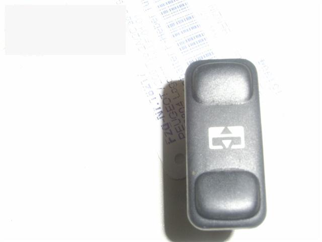 Przełącznik podnoszenia szyb PEUGEOT 206 Hatchback (2A/C)