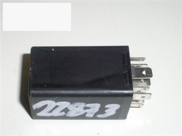 Relay - electrical screen control AUDI A4 (8D2, B5)