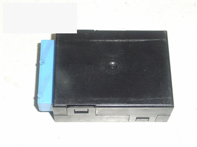 Window wiper relay