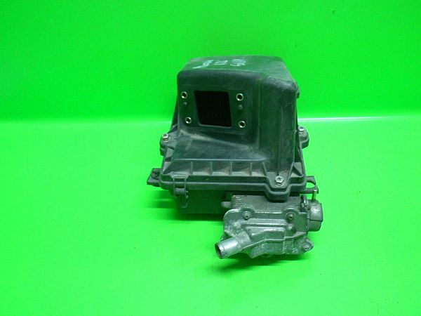Filtr powietrza MAZDA 626 Mk III Hatchback (GD)