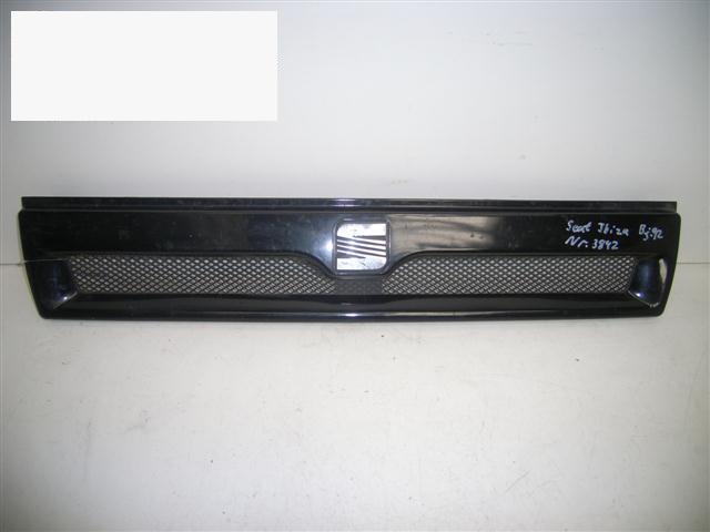 Osłona grill - maskownica przednia SEAT IBIZA   (021A)