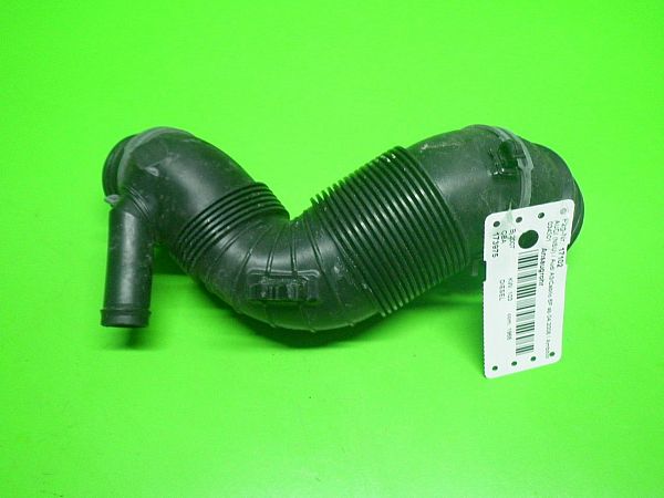 Ansaugschlauch AUDI A3 Convertible (8P7)