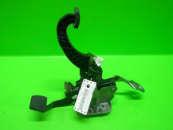 Pedal mounting - complete PEUGEOT 206+ (2L_, 2M_)