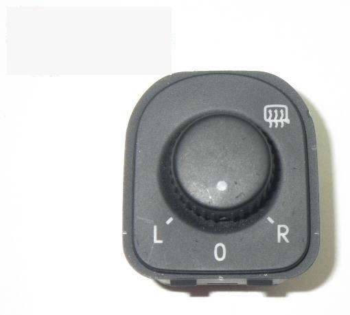 Lusterka boczne – pokrętło przełącznika regulacji VW GOLF VI (5K1)
